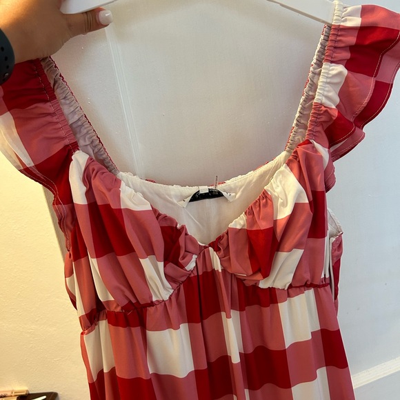 Red and White Gingham Maxi Dress - Picture 5 of 6